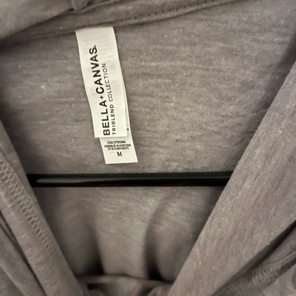 Indiana Hoosiers long sleeve with hood// size medium - Picture 2 of 2